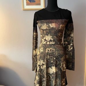Gary Graham beautiful dress. Size small.